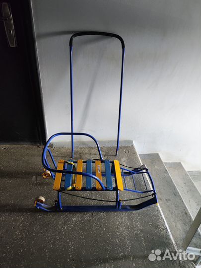 Детские санки с колесами