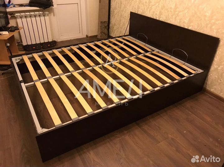 Кровать 180х200 см
