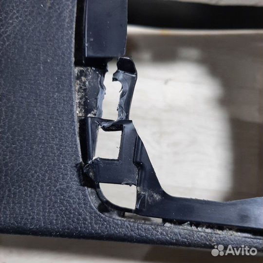 Консоль центральная Hyundai I30 2014