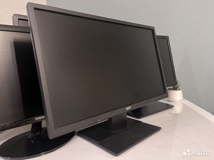 Мониторы разные 22-24 дюйма