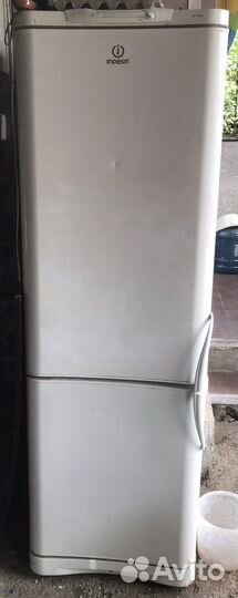 Холодильник бу