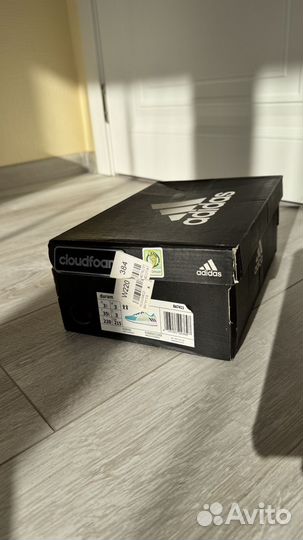 Кроссовки женские adidas