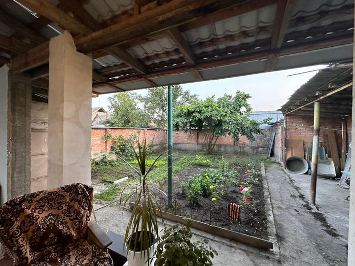 Дом 215 м² на участке 4 сот.