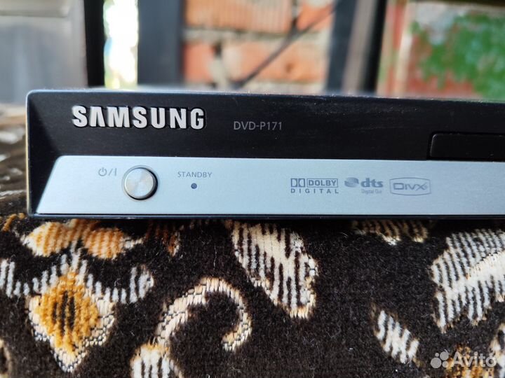 Dvd плеер Samsung dvd-p171