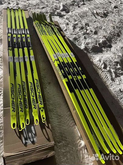 Беговые лыжи fischer helium