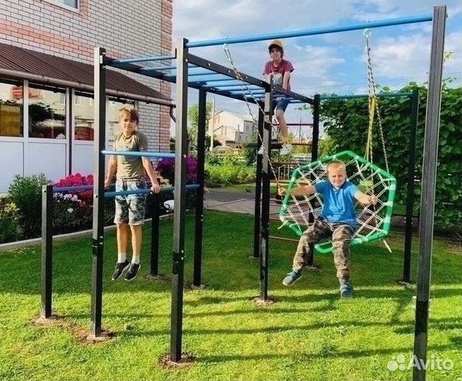 Спортивный комплекс воркаут для двора