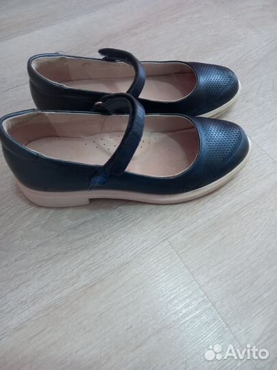 Туфли для девочки 35 размер