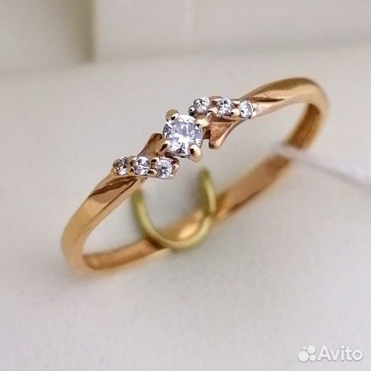 Кольцо / размер 17 / 0,78г / Золото585 / фианиты круглые