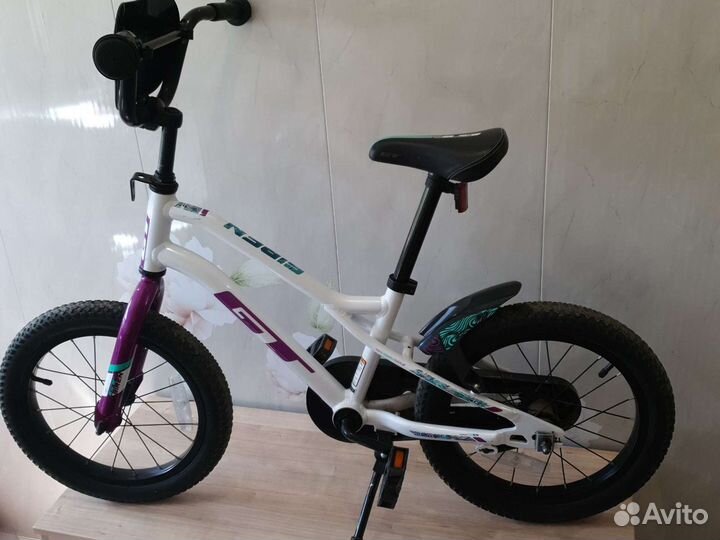 Прогулочный велосипед GT siren 16