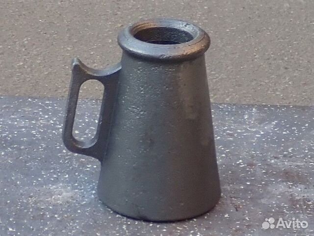 Чугунная кружка