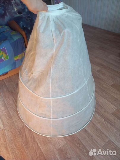 Подъюбник на кольцах