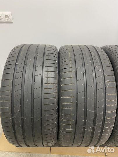 Pirelli P Zero PZ4 275/40 R21 и 315/35 R21