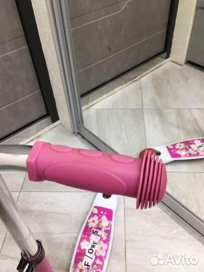 Самокат детский трехколесный