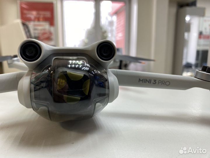 Квадрокоптер DJI Mini 3 Pro