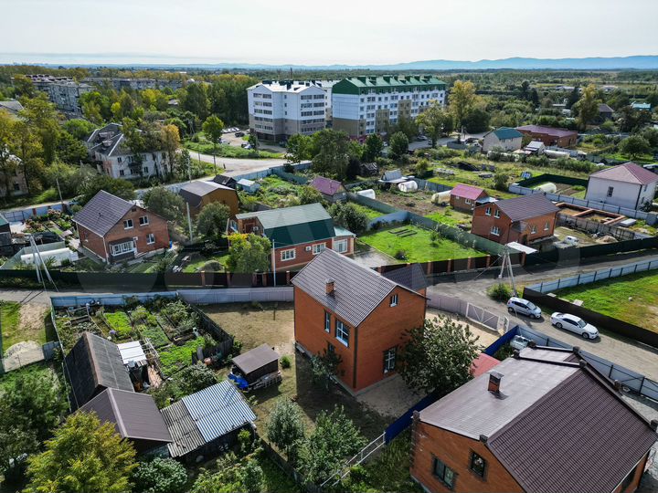 Коттедж 144 м² на участке 8 сот.