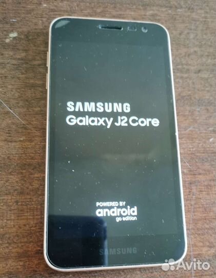 Телефон Samsung galaxy j2 core