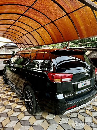 Kia Carnival, 2015