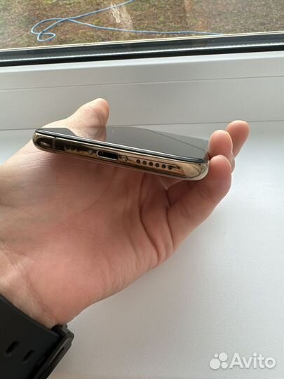 iPhone Xs, 256 ГБ