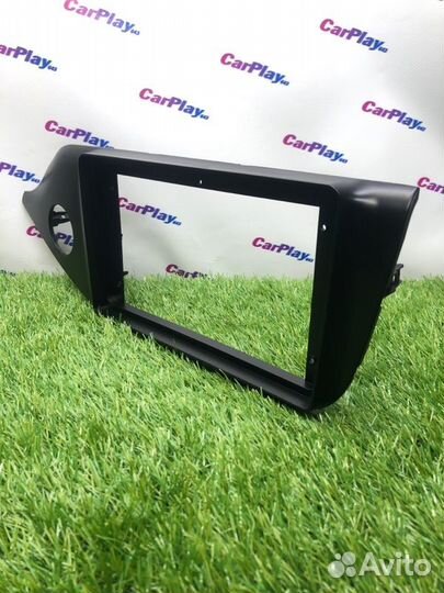 Переходная рамка магнитолы Kia Ceed 2012