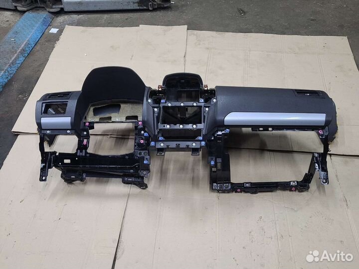 Торпедо (панель) Opel Zafira B 2005-2012