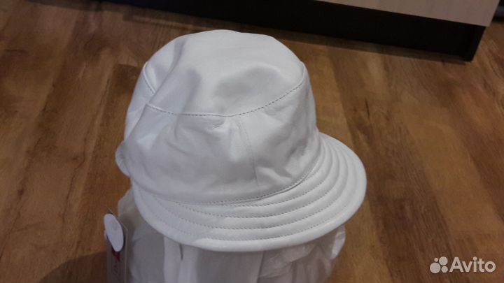 Шапка новая