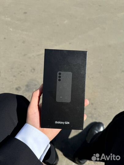 Samsung Galaxy S24, 8/128 ГБ