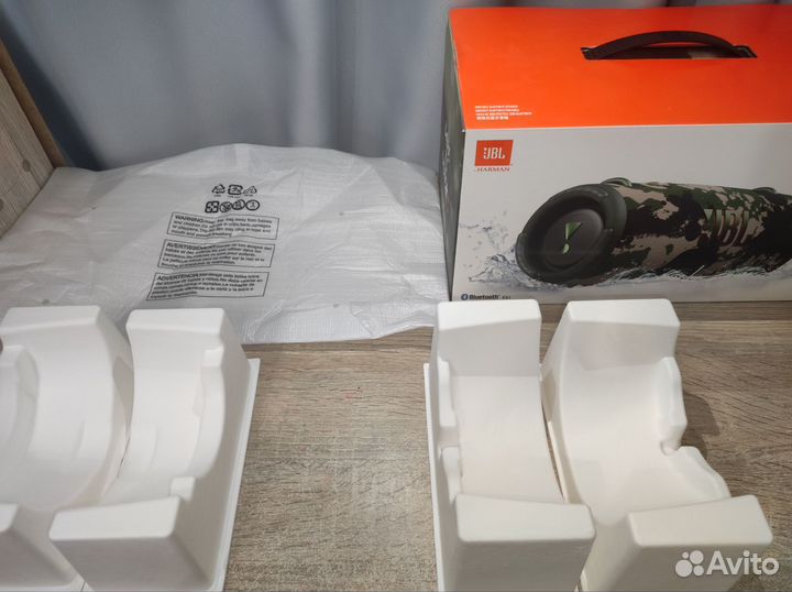 Колонка jbl xtreme 3