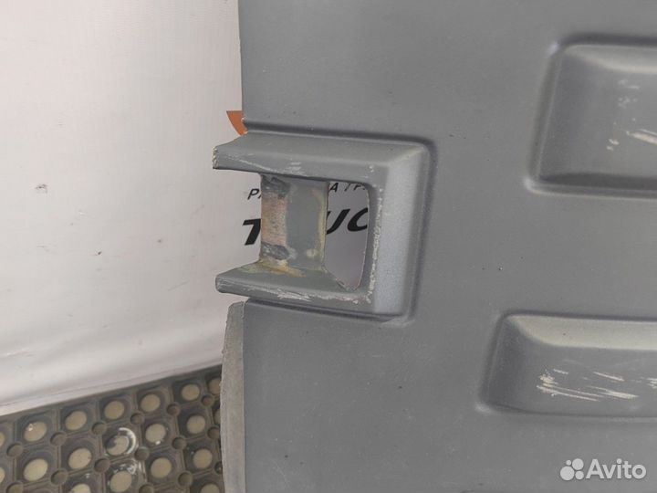 Крыло заднее верхняя часть