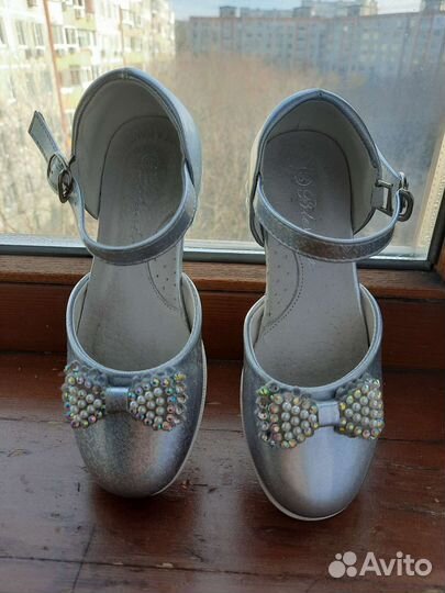 Туфли детские для девочки