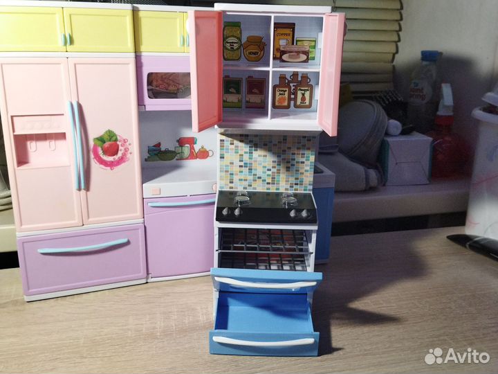 Игровая кухонная мебель для кукол
