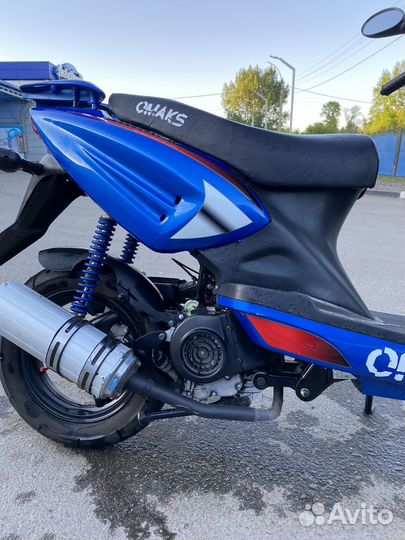 Скутер omaks