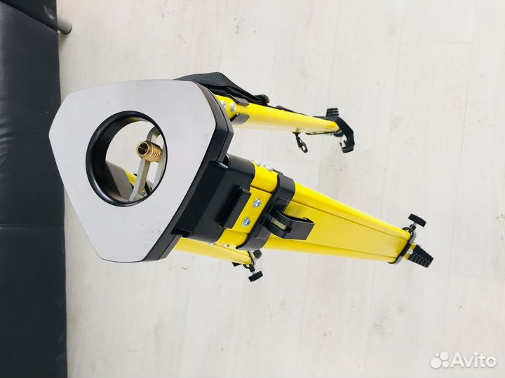 Штатив фибеглассовый SJW20