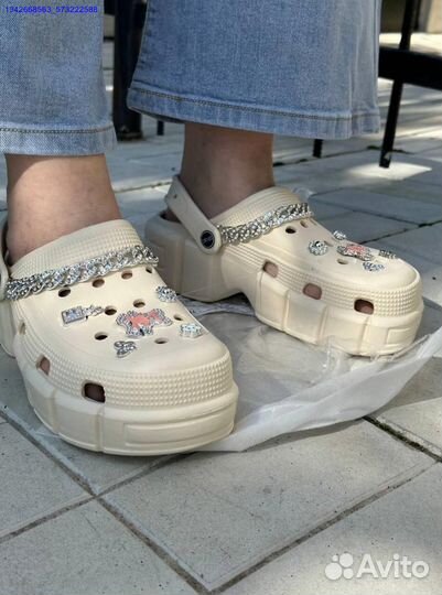 Кроксы crocs новые с джибитсами