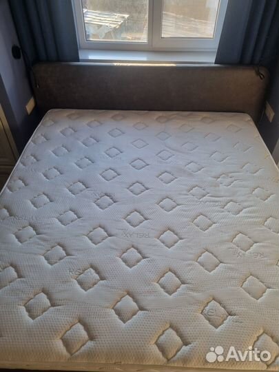 Матрас 180х200 бу