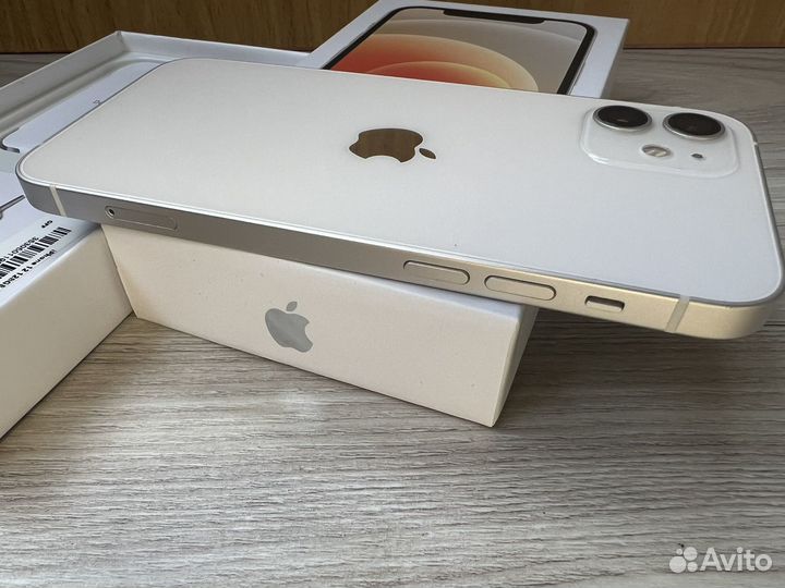 iPhone 12, 128 ГБ