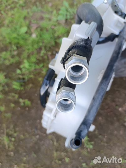 Печка верхняя Toyota Hiace TRH229