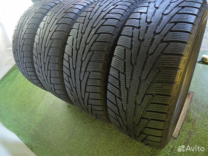 Nokian Tyres Hakkapeliitta R 285/60 R18