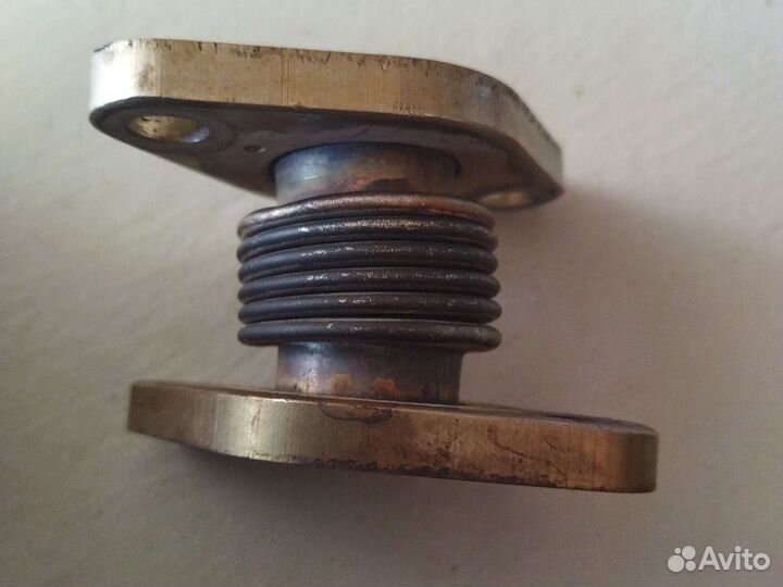 Фланец выпускного коллектора