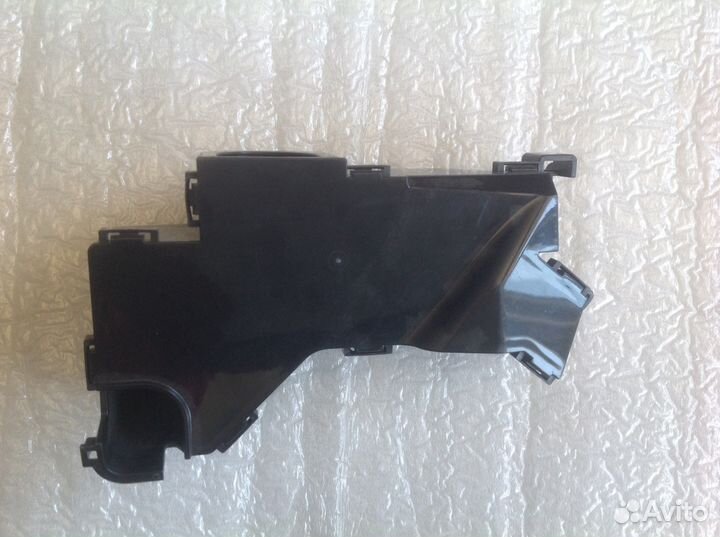 Кожух проводки двигателя Nissan Murano Z51 Teana