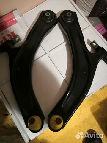 Рычаг передней подвески Nissan X-Trail T31: