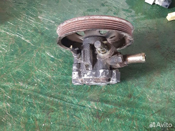Насос гур Mitsubishi Galant