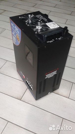 Стабилизатор напряжения Энергия Voltron 8000