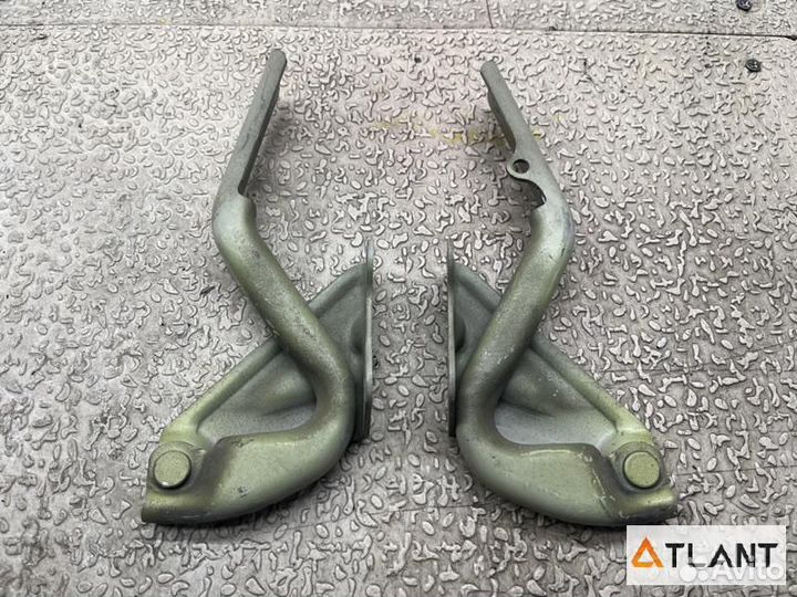 Петля капота nissan pino