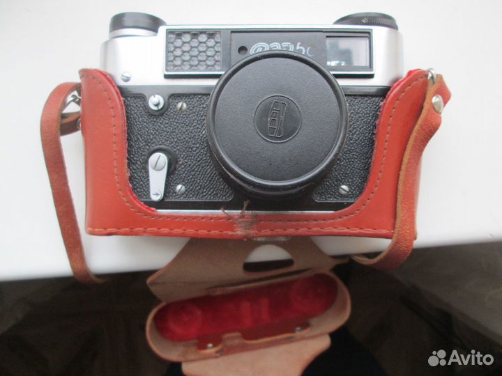 Пленочный фотоаппарат