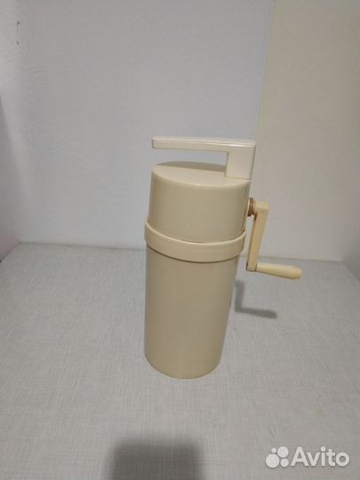 Сепаратор ручной 2 литра