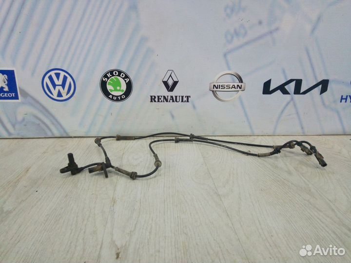 Датчик abs абс задний Renault duster
