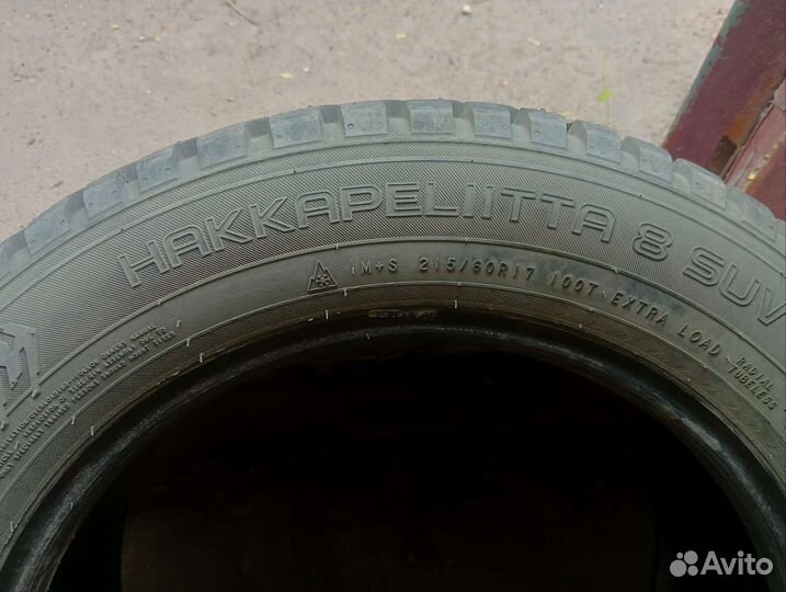 Nokian Tyres Hakkapeliitta 8 215/60 R17
