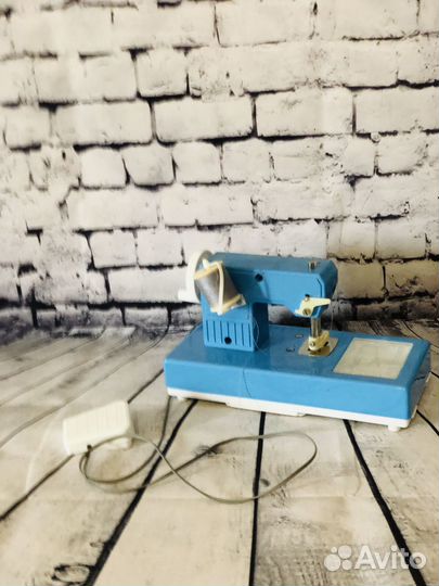 Детская швейная машинка из Японии