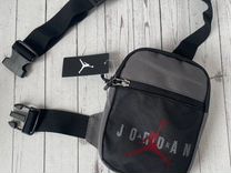 Сумка через плечо Jordan + носки Nike в подарок
