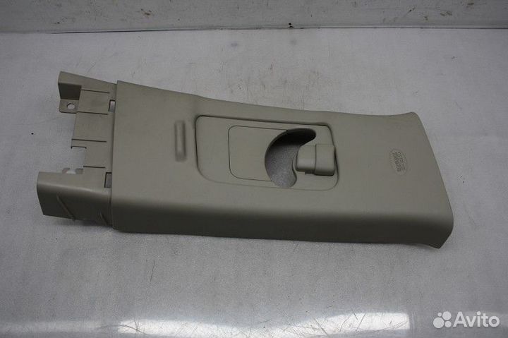 Обшивка стойки (средняя верхняя R) mitsubishi outl